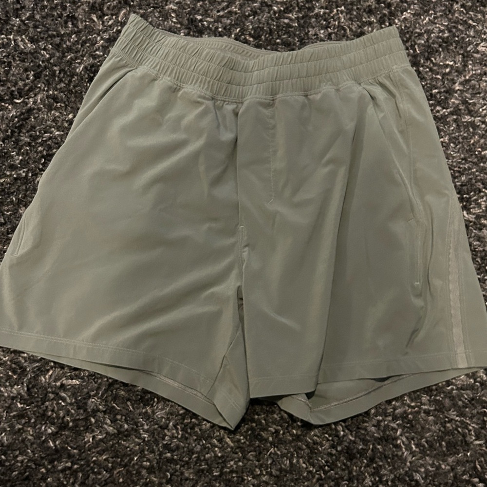 Lululemon Men's Pace Breaker Linerless Shorts (S) NWOT